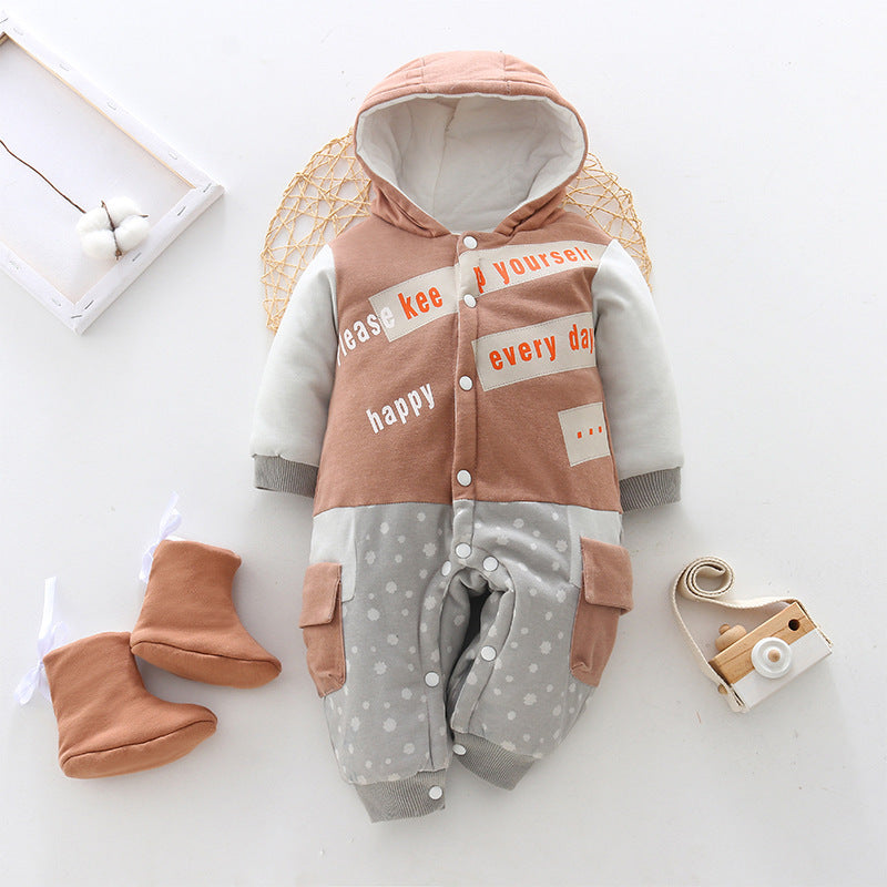 Tenue bébé douillette pour l'automne et l'hiver